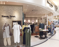 ピースアフォーレ レイクウォーク岡谷店